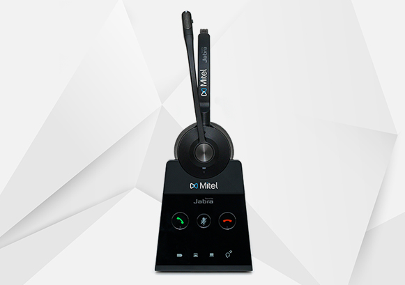 DECT Headsets for Deskphones and PC