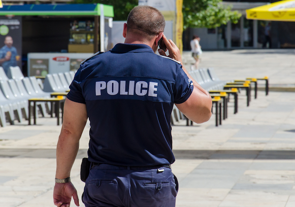 A Police agent on the phone
