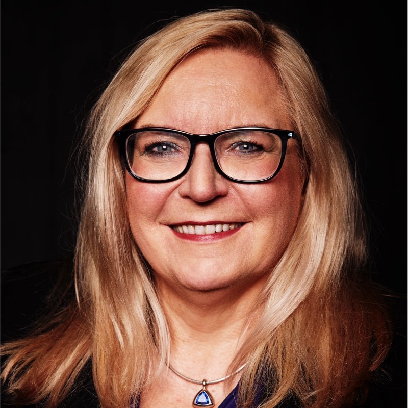 Marika Lulay Headshot