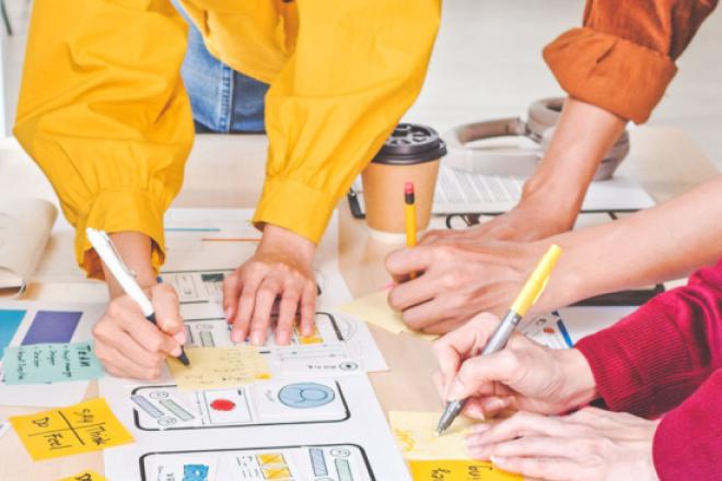 How to Unlock Better CX through the Right Employee Experiences header