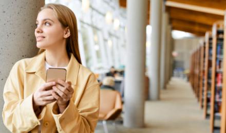 A Seamless Approach to University Admissions with Unified Communications and Collaboration