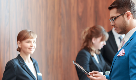 Hotel-Mobile-Apps-Play-Concierge-to-Millenial-Travelers