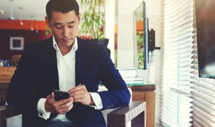 R U Hybrid Hero - compress