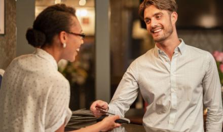 The Top 4 Reasons Hotels Should Invest in the Guest Experience Now header