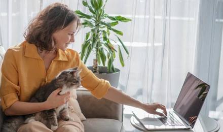 blog image Hybrid working and employee engagement