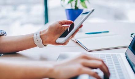 photo-en-blog-cloud-hosted-pbx-systems