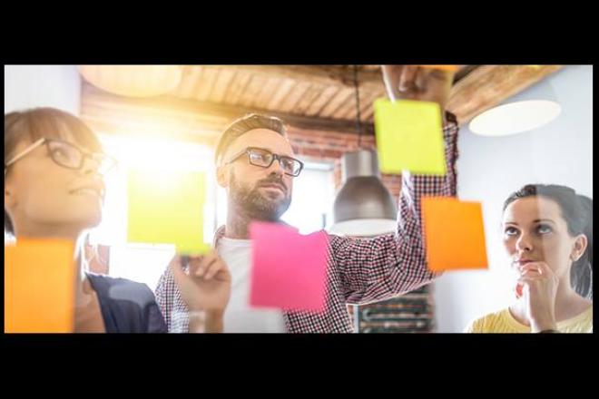 Pretty Post It People Hero