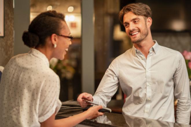 The Top 4 Reasons Hotels Should Invest in the Guest Experience Now header