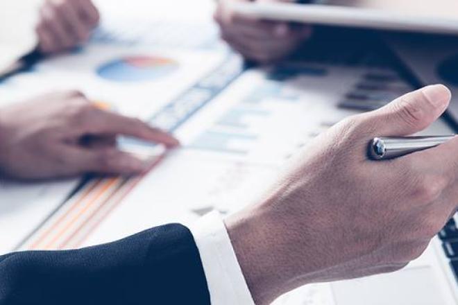 Si vous êtes une petite entreprise, vous dépendez fortement de vos fournisseurs. Aussi, lorsque vous recherchez des systèmes de collaboration et de téléphonie, il est important de sélectionner un fournisseur fiable et reconnu, qui propose une technologie répondant aux besoins de votre entreprise.  Les directives ci-après vous aideront à faire le bon choix.  Parcourez les avis des analystes L'évaluation des ressources tierces objectives constitue l'une des étapes les plus cruciales du processus de recherche 