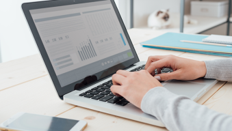 photo-en-blog-data-driven-decision-making-with-performance-analytics