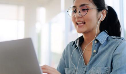 3 Tips for Balancing Hybrid Work through Effective Communications header