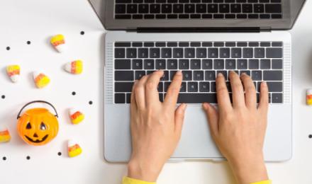 5 Communications Tricks to Raise Team Spirits on Halloween Mitel header