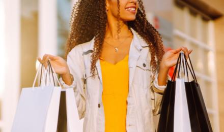 Besting Black Friday with Communications Mitel retail header