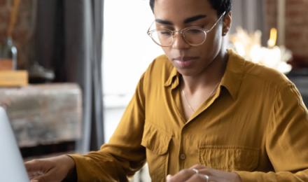 Improving Financial Services CX with Data and Insights