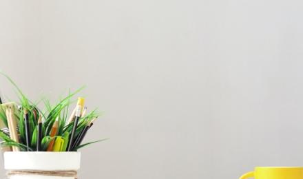 Mitel Essentials of a Home Desk Set Up header