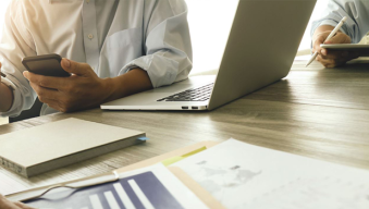photo-en-blog-how-chatbots-save-smbs